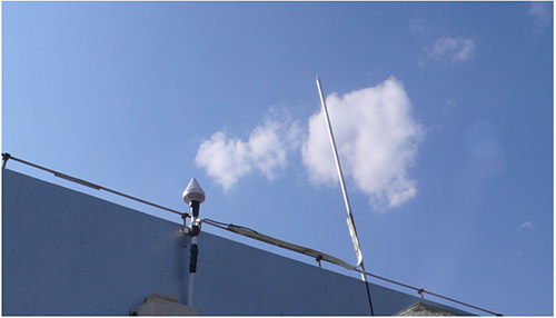 避雷針的作用是引雷還是避雷 避雷針的作用是引雷還是避雷