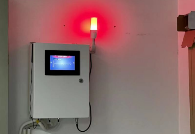 雷電預(yù)警系統(tǒng) 雷電預(yù)警系統(tǒng)